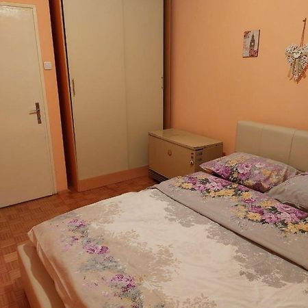Apartman Una Kruševac Kültér fotó