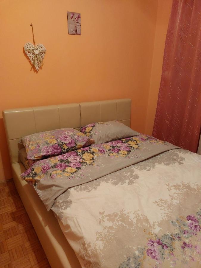 Apartman Una Kruševac Kültér fotó