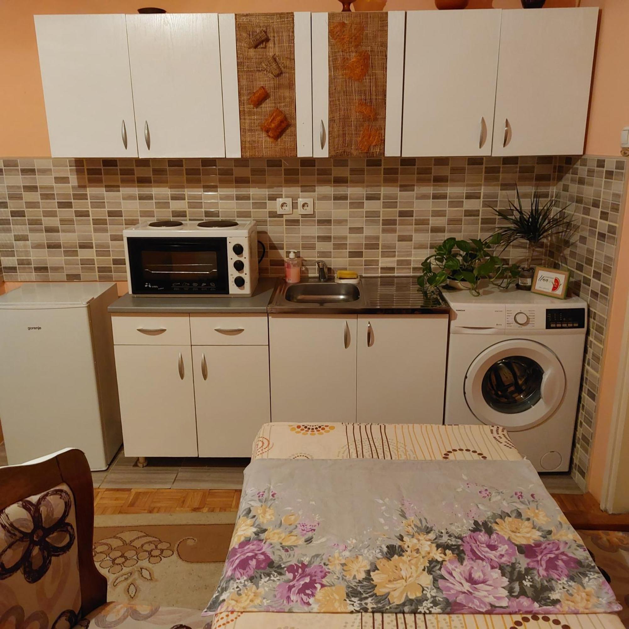 Apartman Una Kruševac Szoba fotó